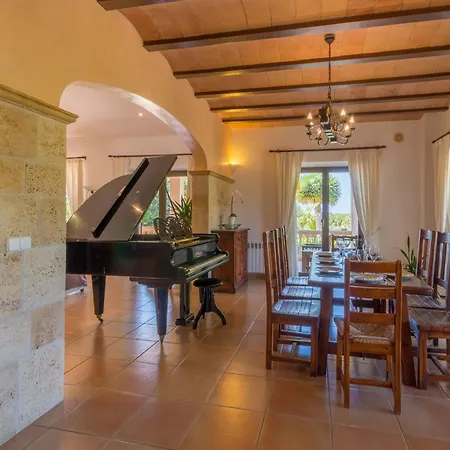 Spacious 5-bedroom In Mallorca * 费拉尼奇