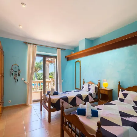 Spacious 5-bedroom In Mallorca Felanitx
