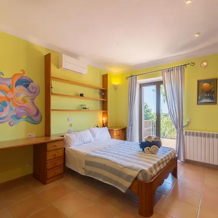 Villa Spacious 5-bedroom In Mallorca Felanitx