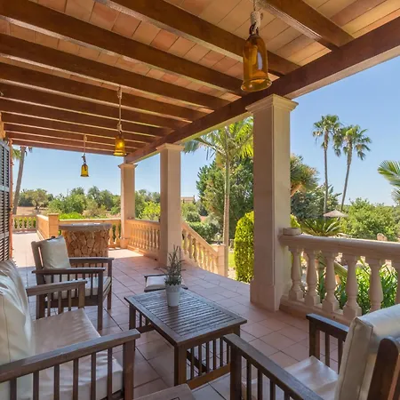Spacious 5-bedroom In Mallorca